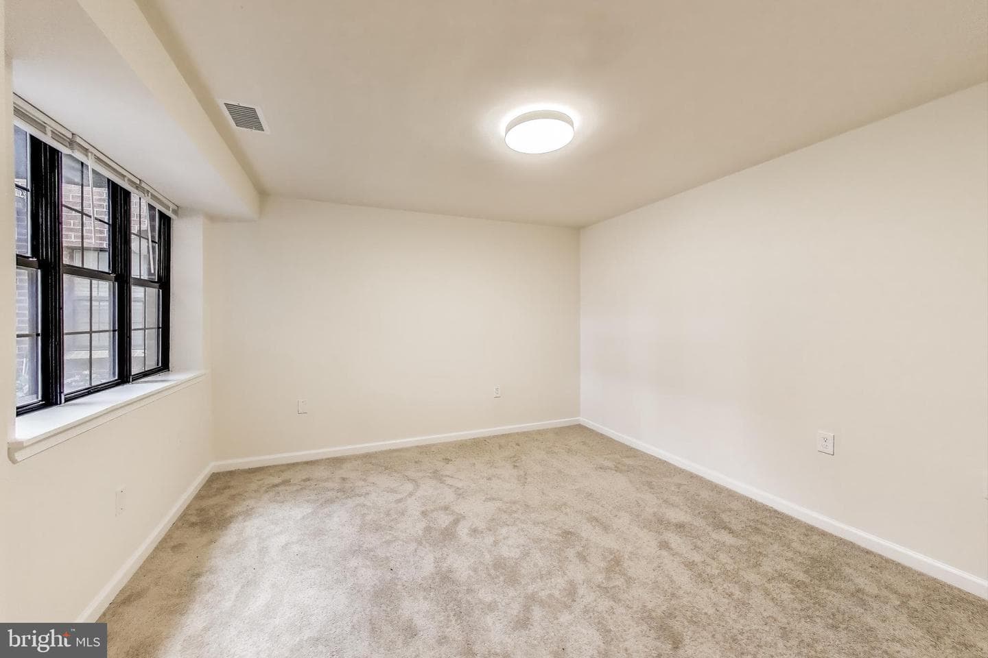 3044 Pineview Court NE #3044 photo 11