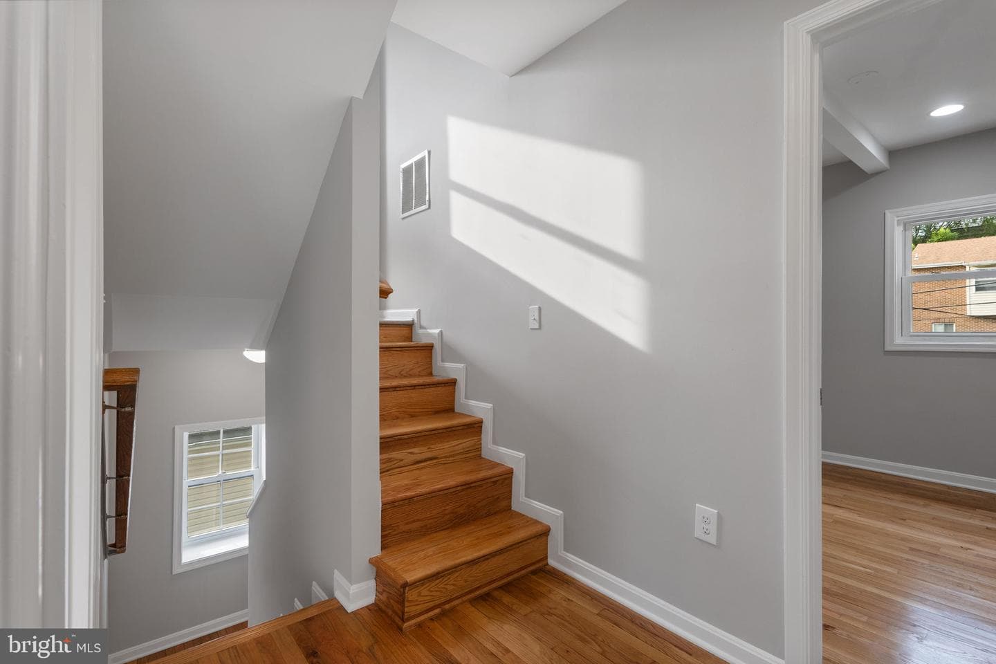 5126 Call Place SE photo 36