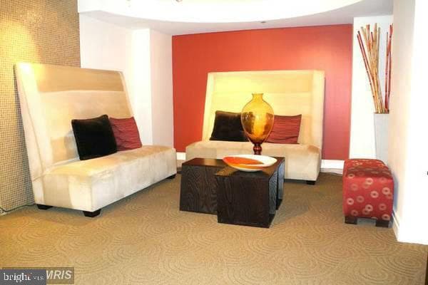 915 E Street NW #702, Washington