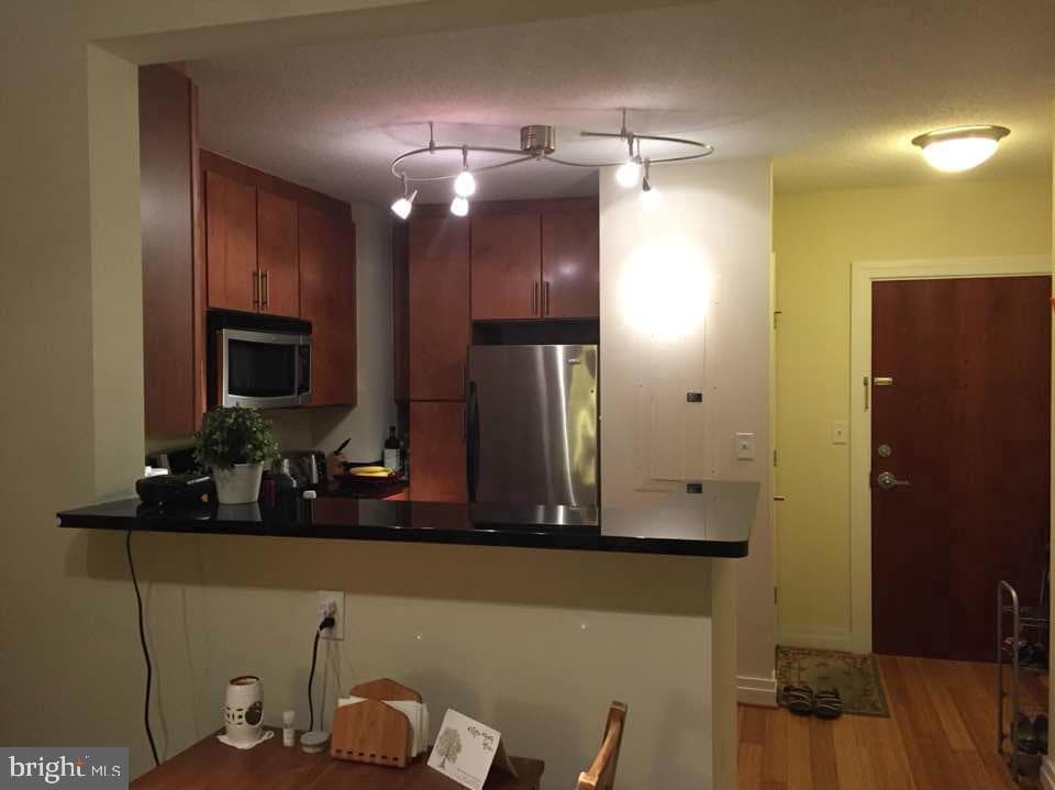 915 E Street NW #702 photo 7