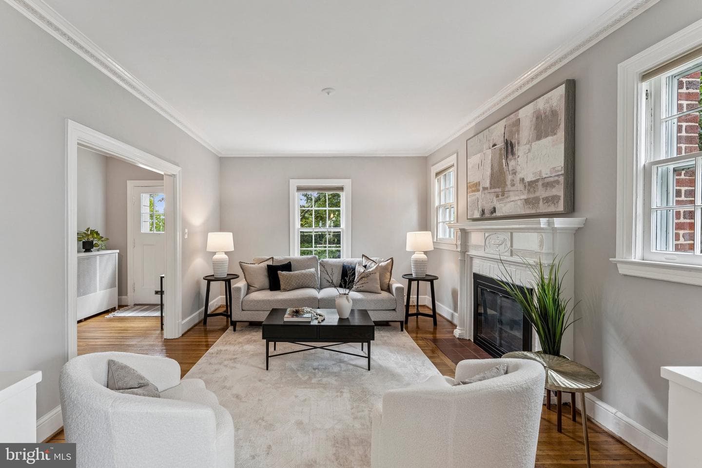 2913 Cathedral Avenue NW photo 8