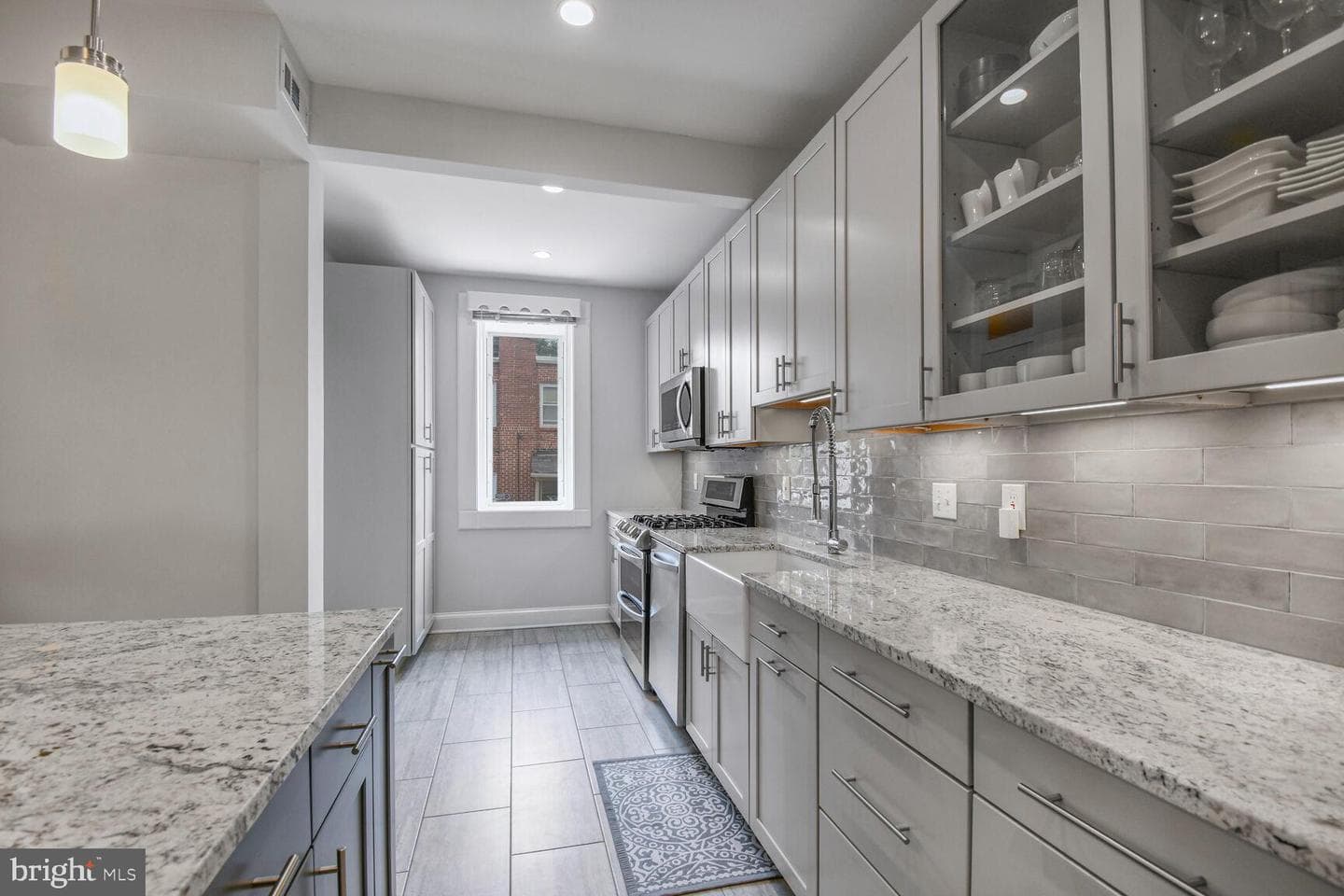 621 Quackenbos Street NW photo 11