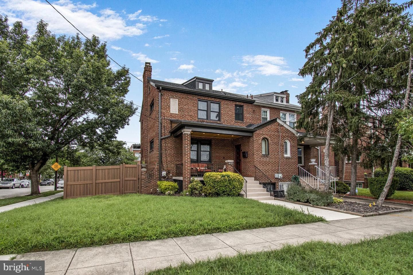 621 Quackenbos Street NW photo 3