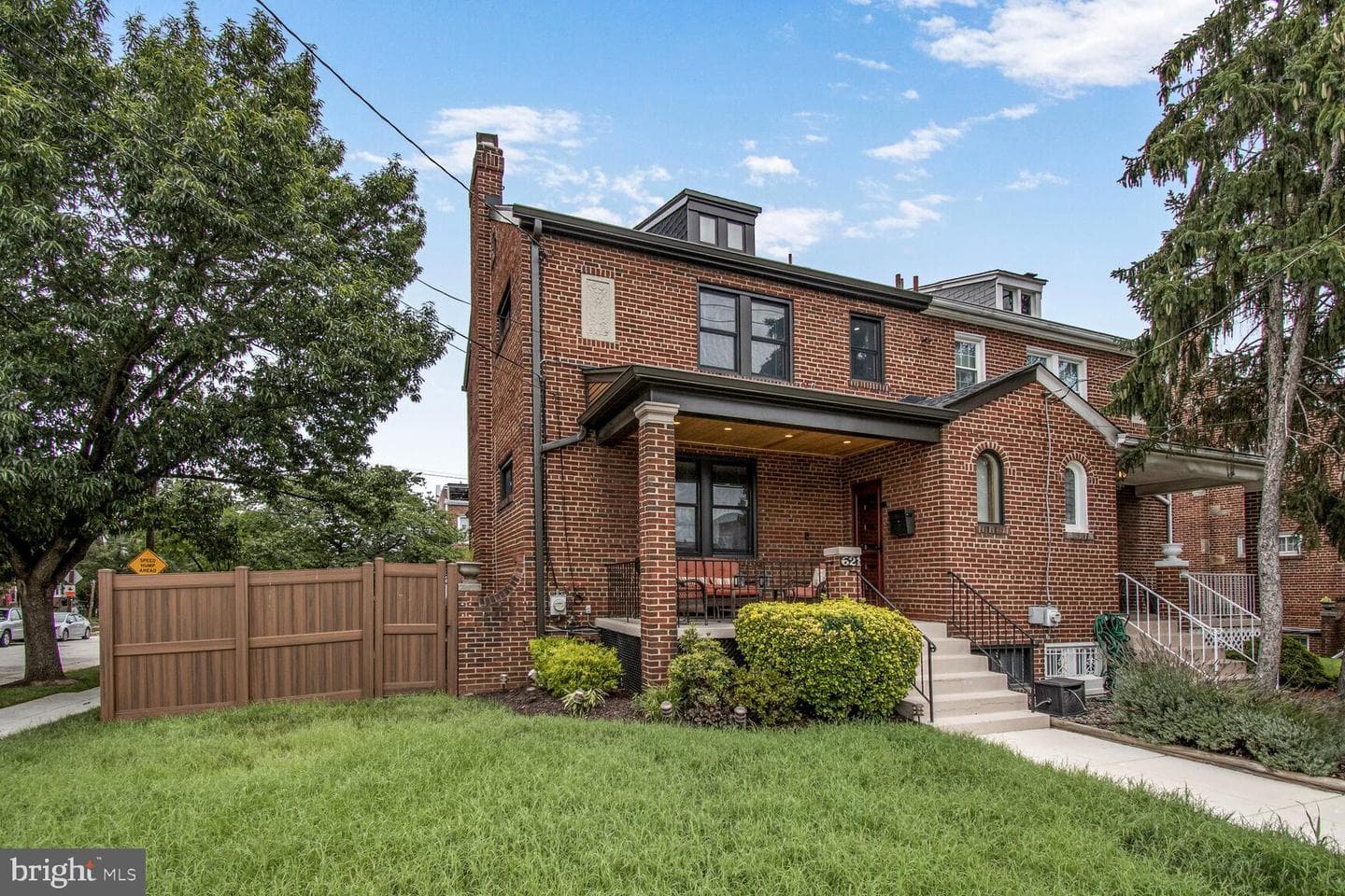 621 Quackenbos Street NW photo 4