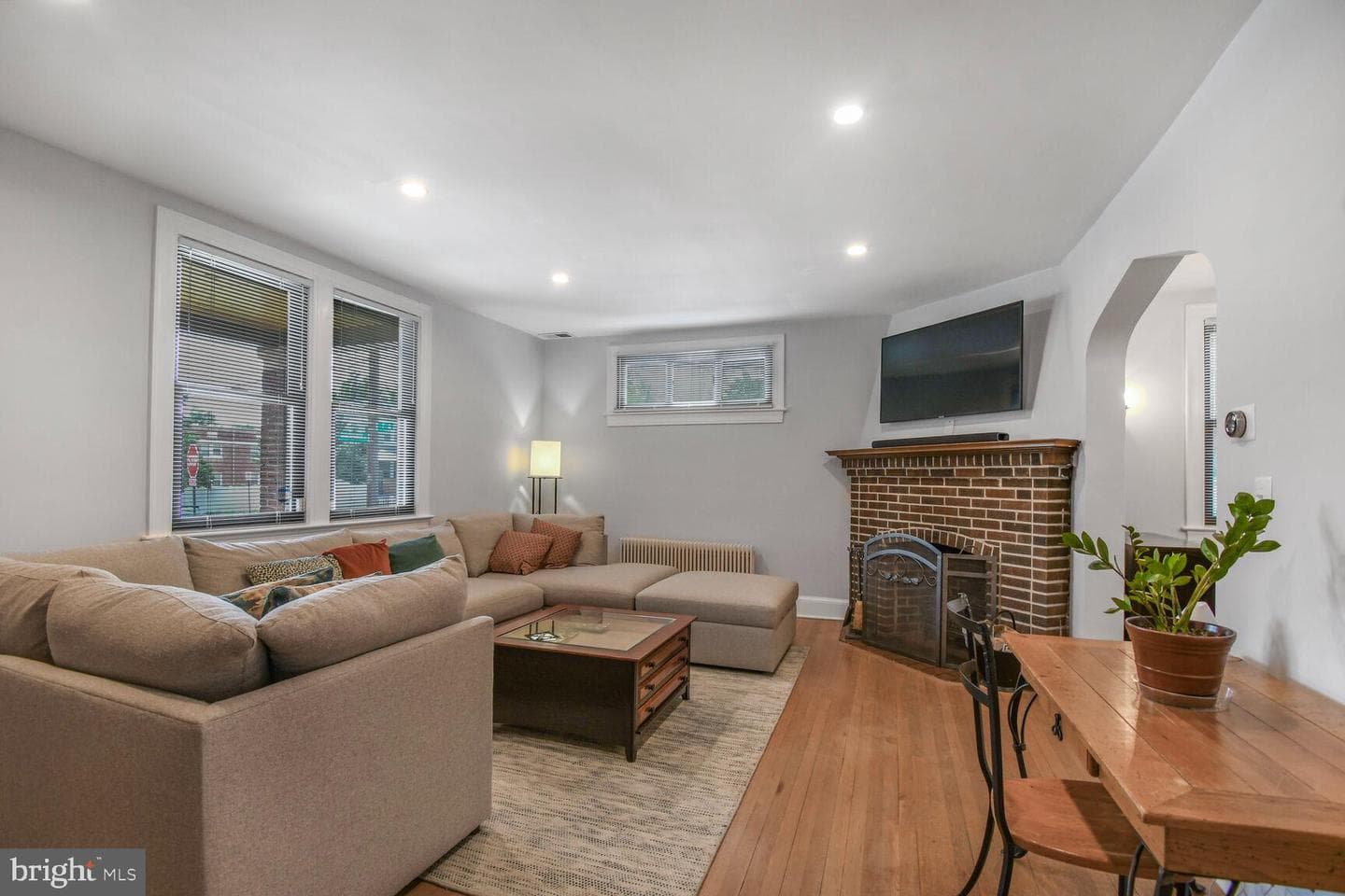 621 Quackenbos Street NW photo 6