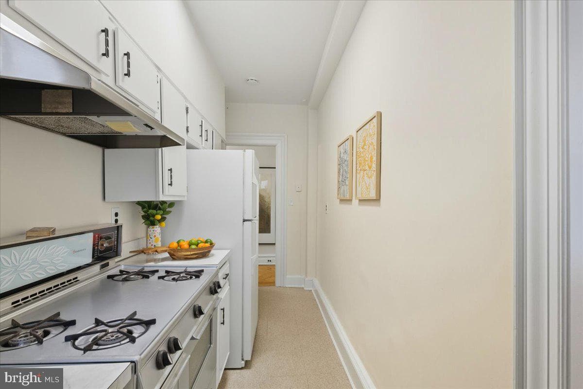 2126 Connecticut Avenue NW #28 photo 13