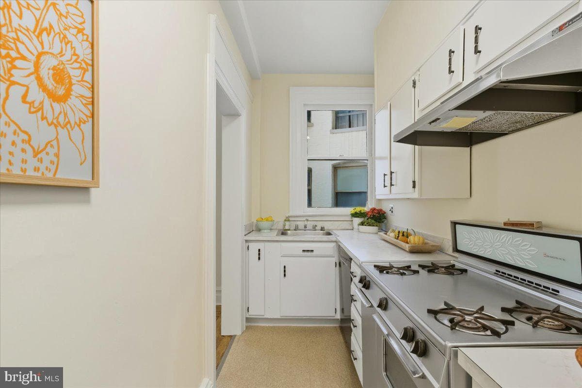 2126 Connecticut Avenue NW #28 photo 15