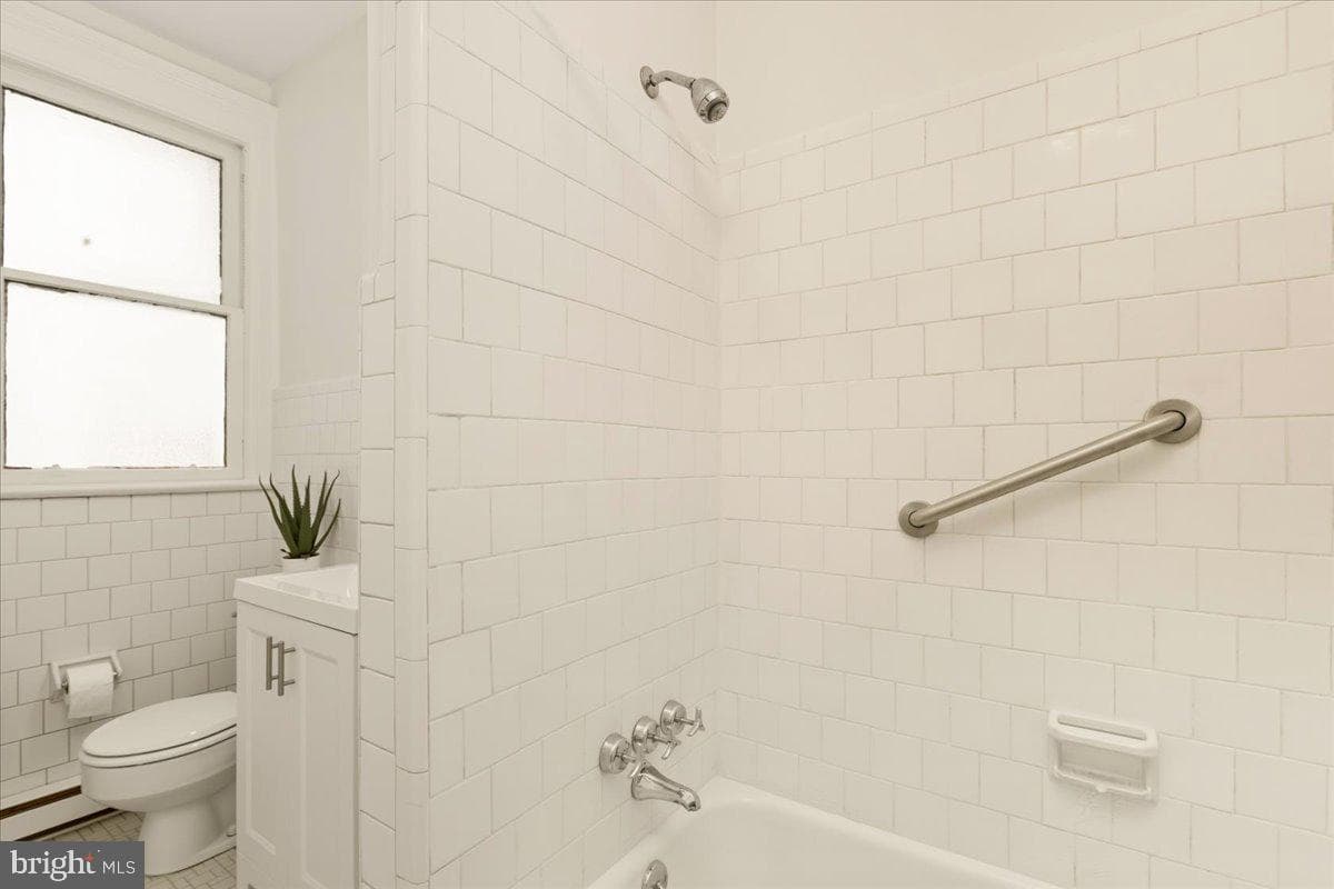 2126 Connecticut Avenue NW #28 photo 22