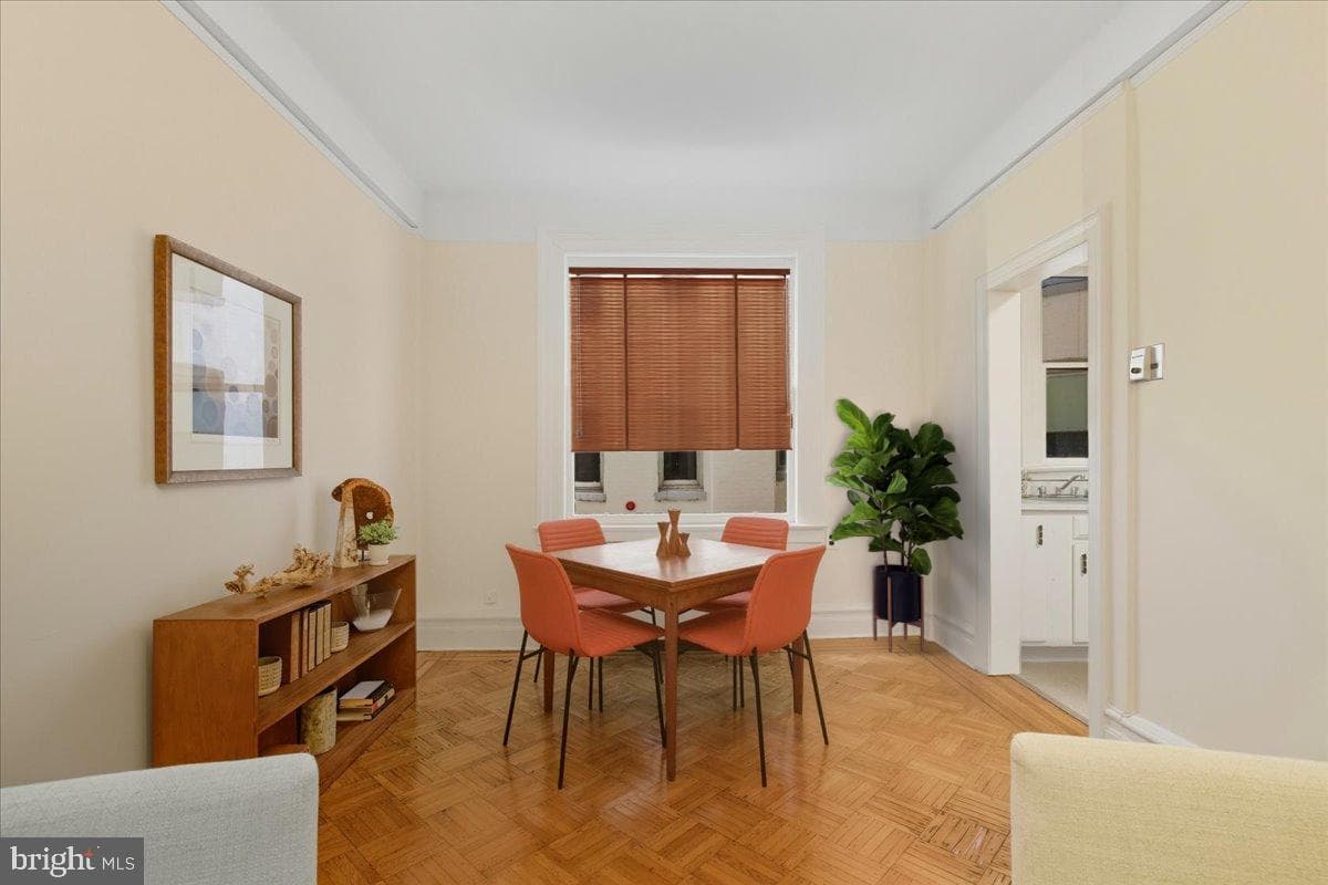 2126 Connecticut Avenue NW #28 photo 8
