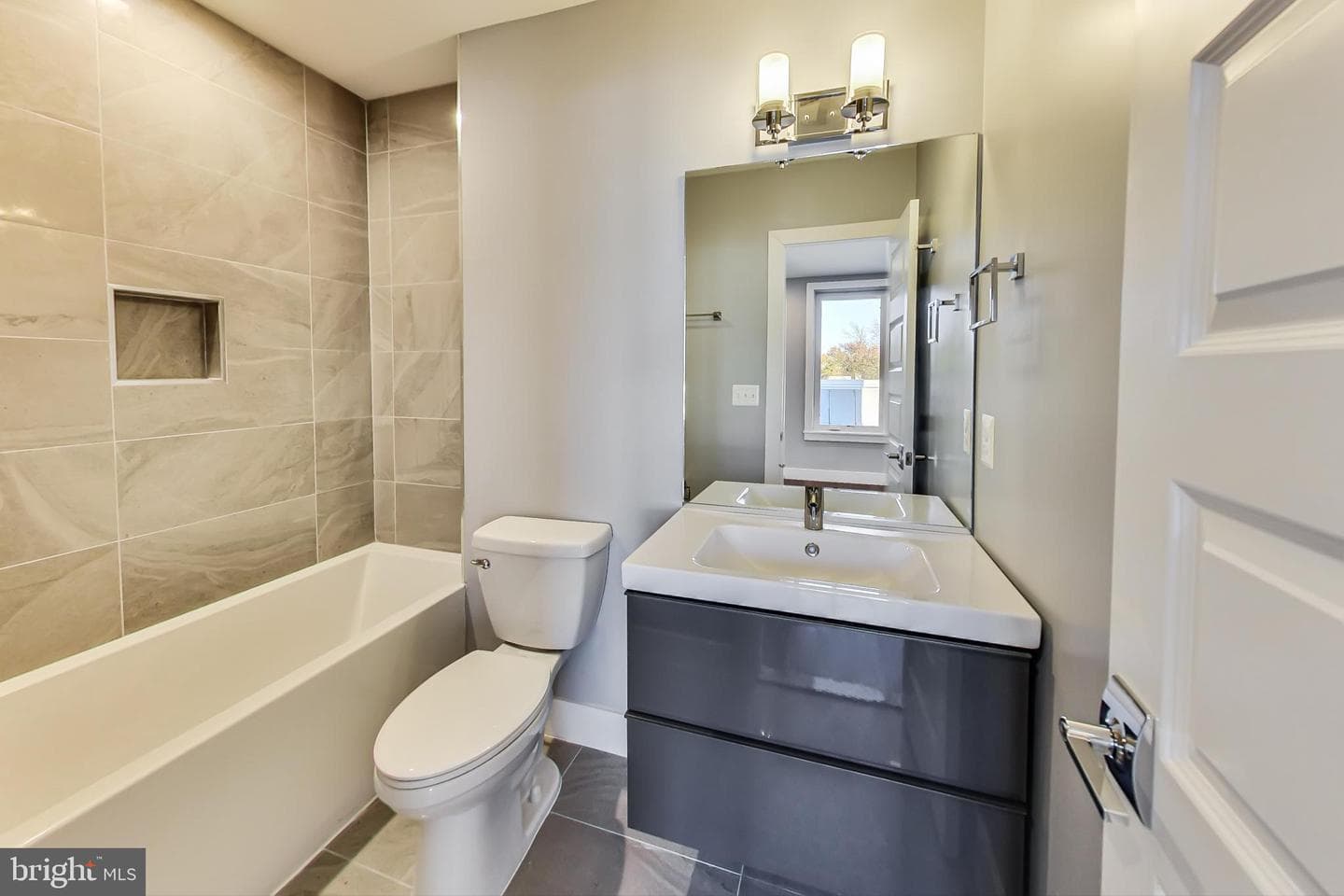 525 Kennedy Street NW #6 photo 16