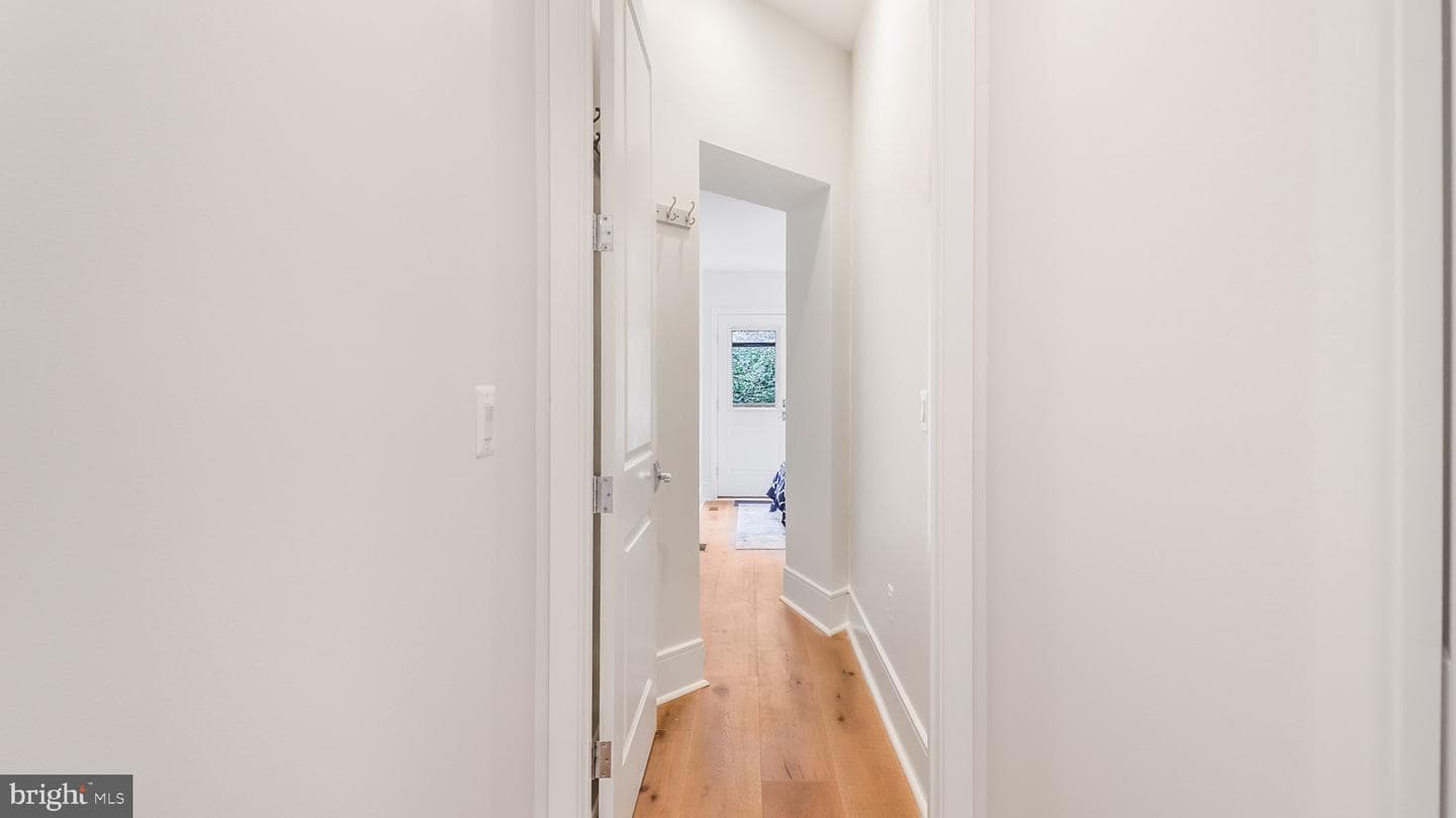 1306 Monroe Street NW #1 photo 14