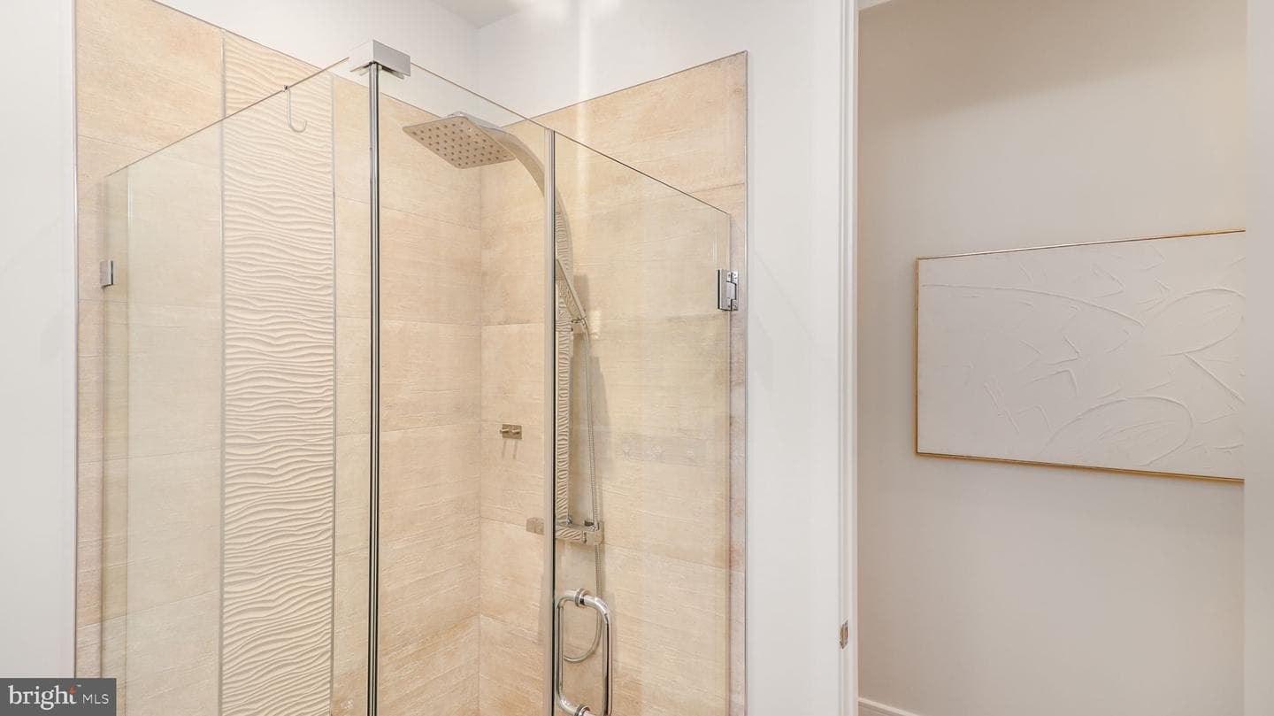 1306 Monroe Street NW #1 photo 27