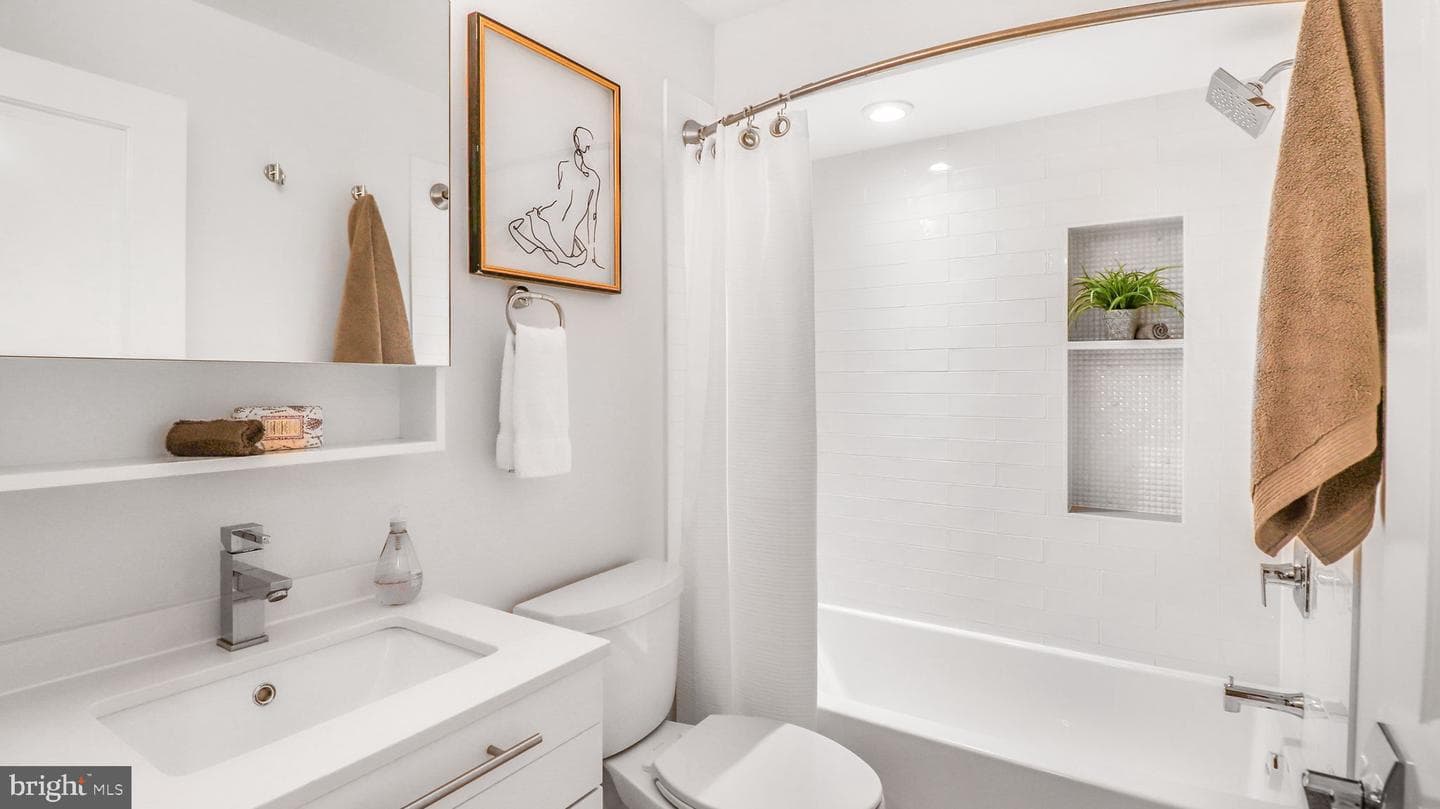 1306 Monroe Street NW #1 photo 47
