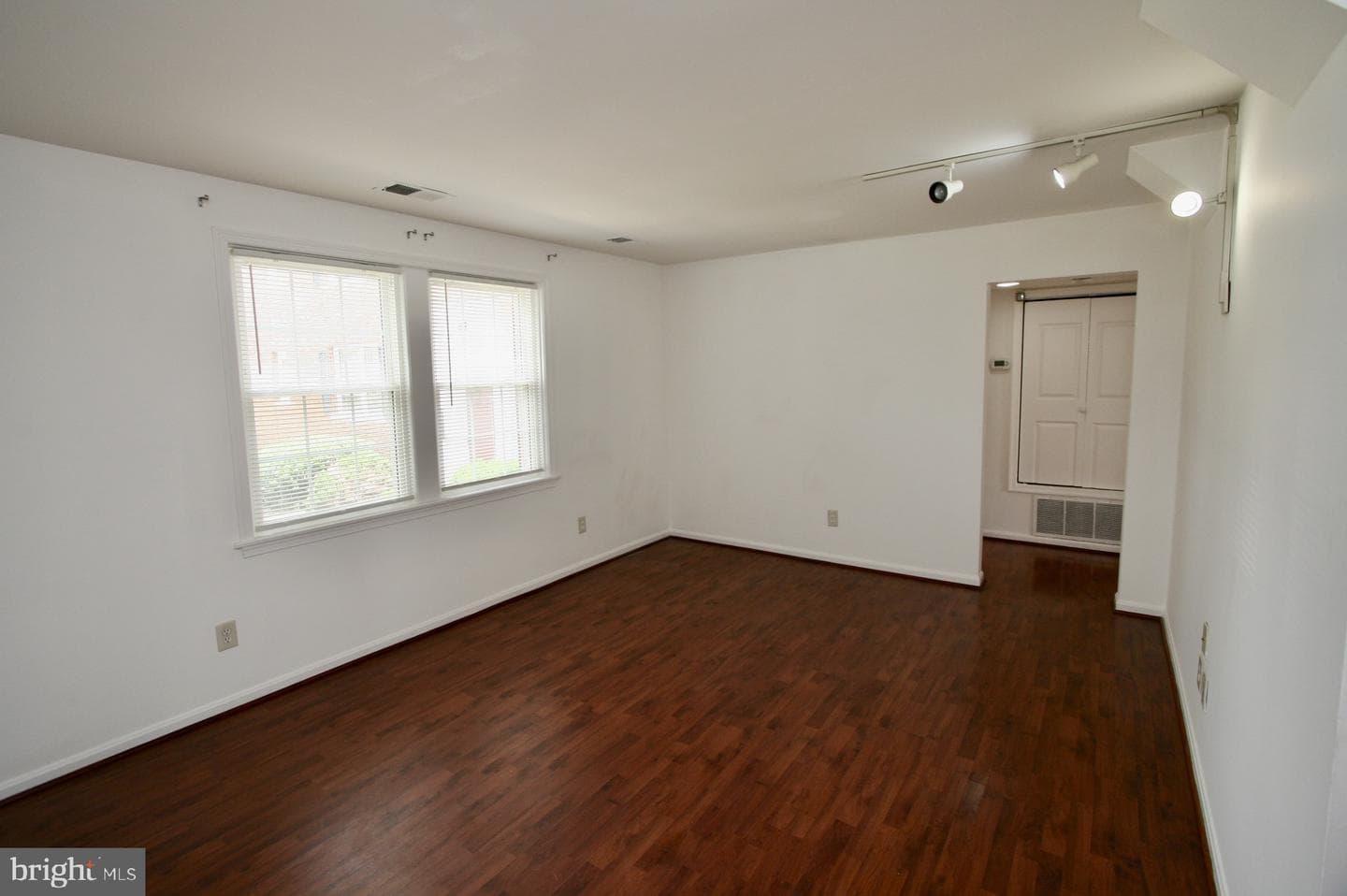 3811 V Street SE #101 photo 4
