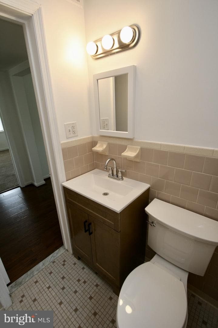 3811 V Street SE #101 photo 9