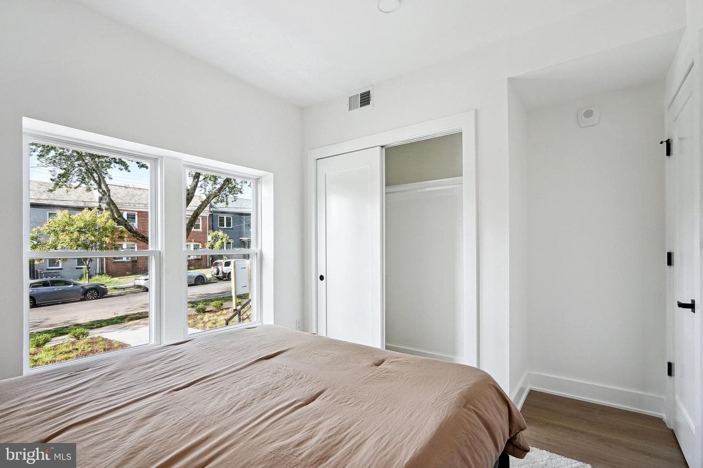 1372 Bryant Street NE #3a photo 8