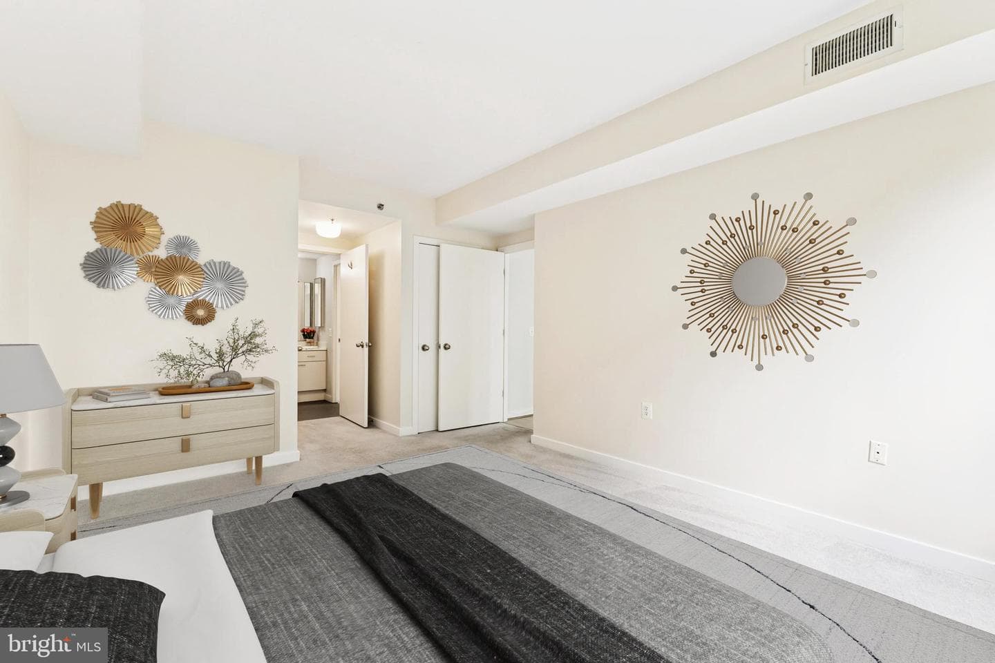 3883 Connecticut Avenue NW #313 photo 14