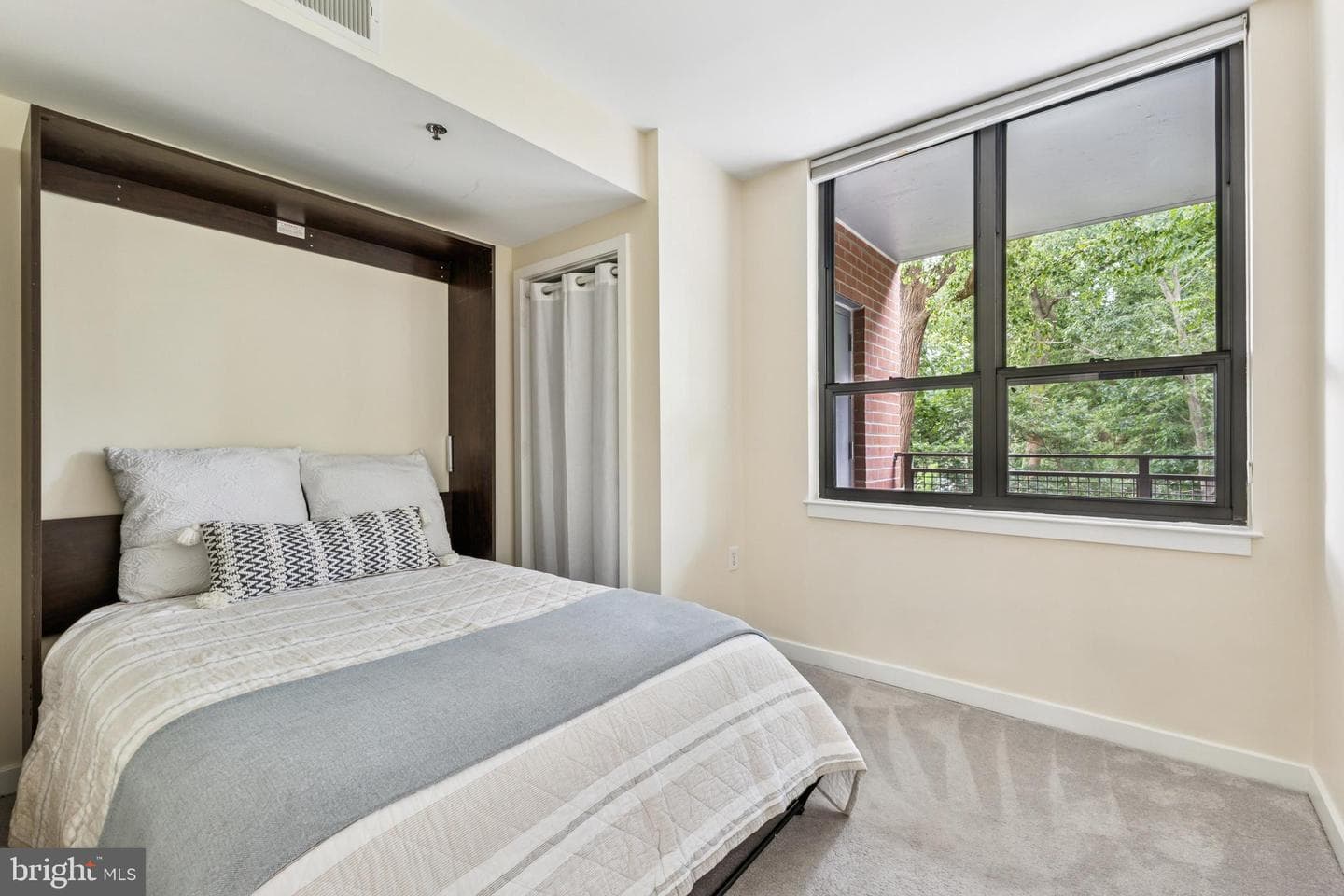 3883 Connecticut Avenue NW #313 photo 17