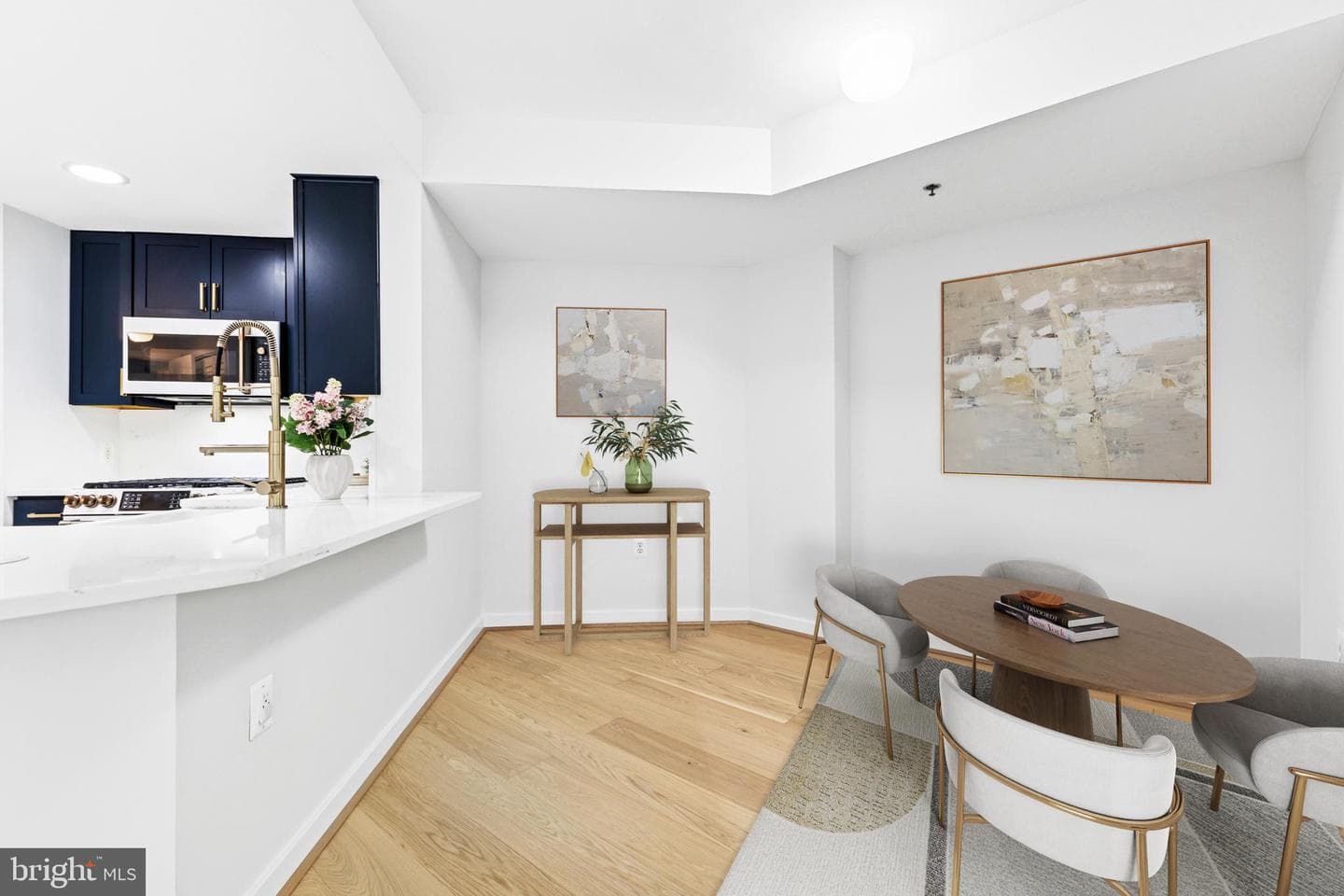 3883 Connecticut Avenue NW #313 photo 9