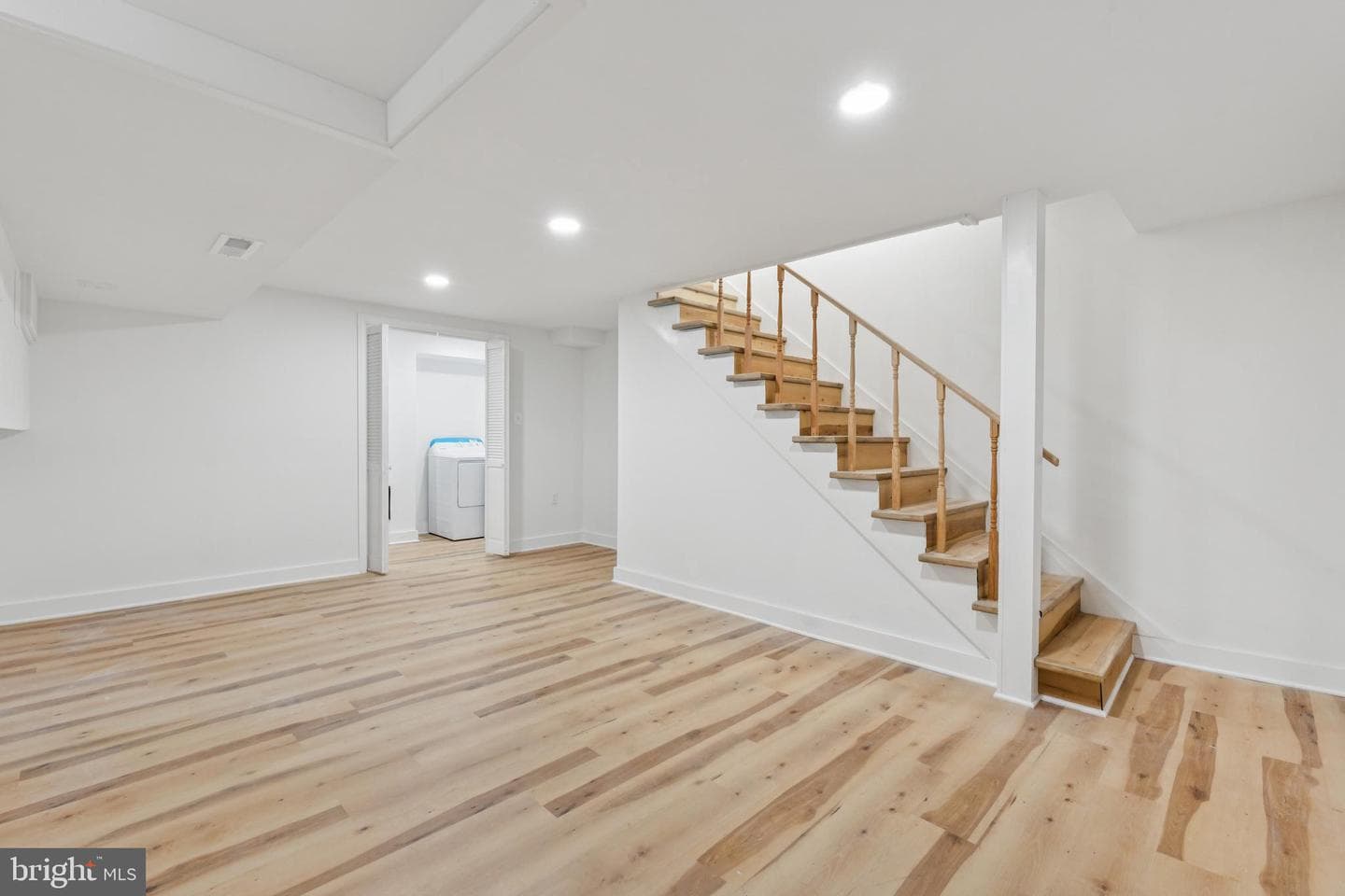 24 55th Street NE photo 12