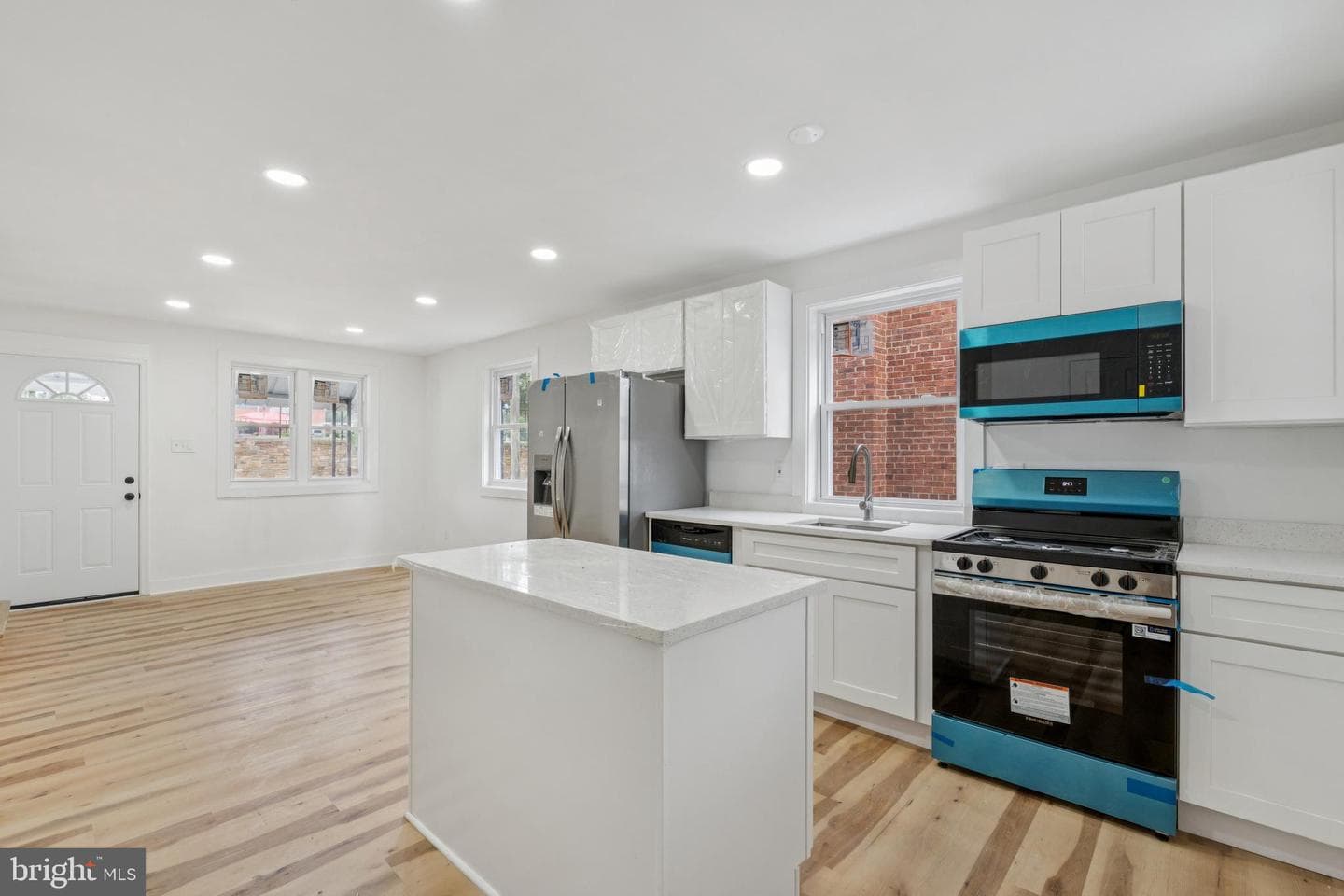 24 55th Street NE, Washington