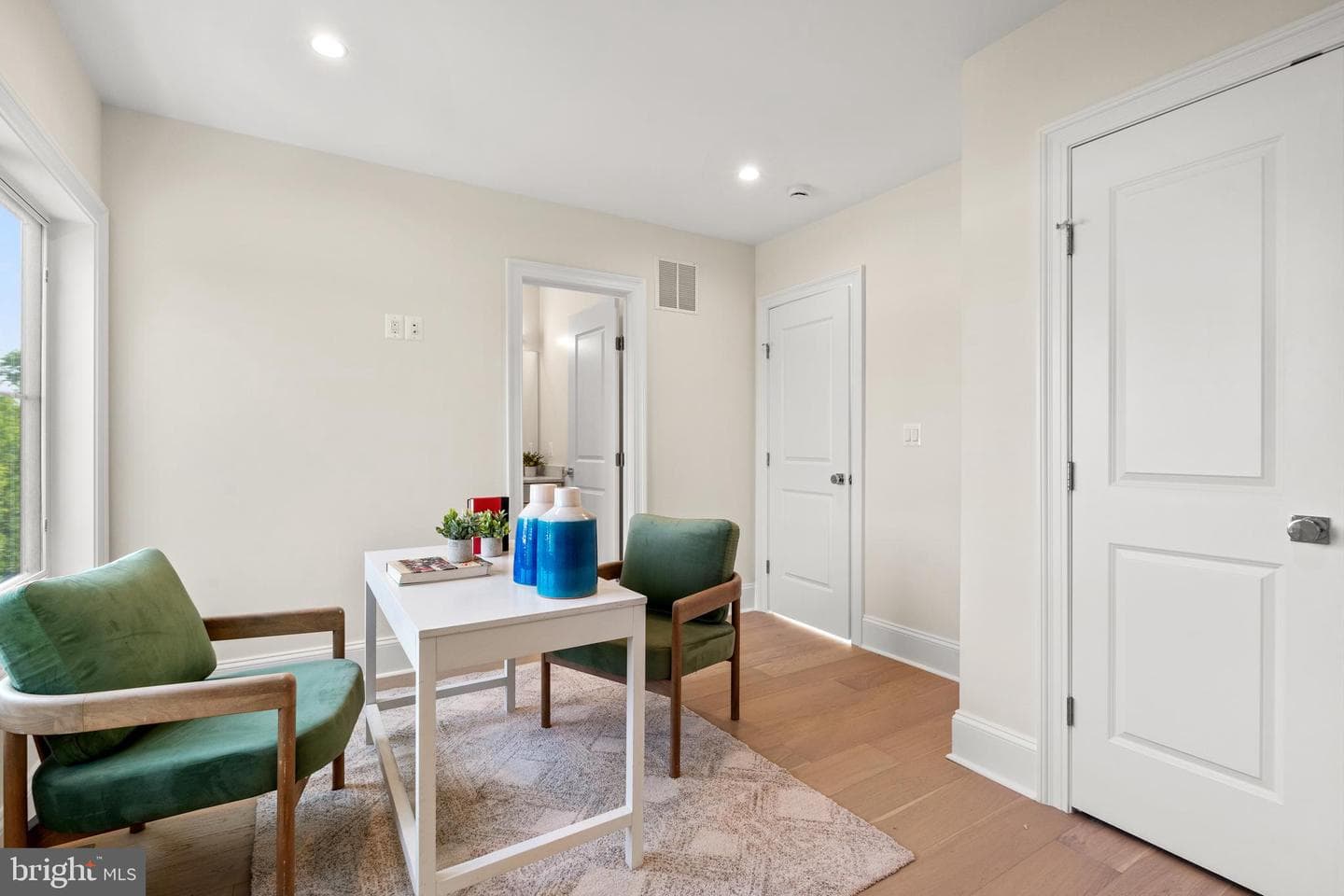 4435 Harrison Street NW photo 30