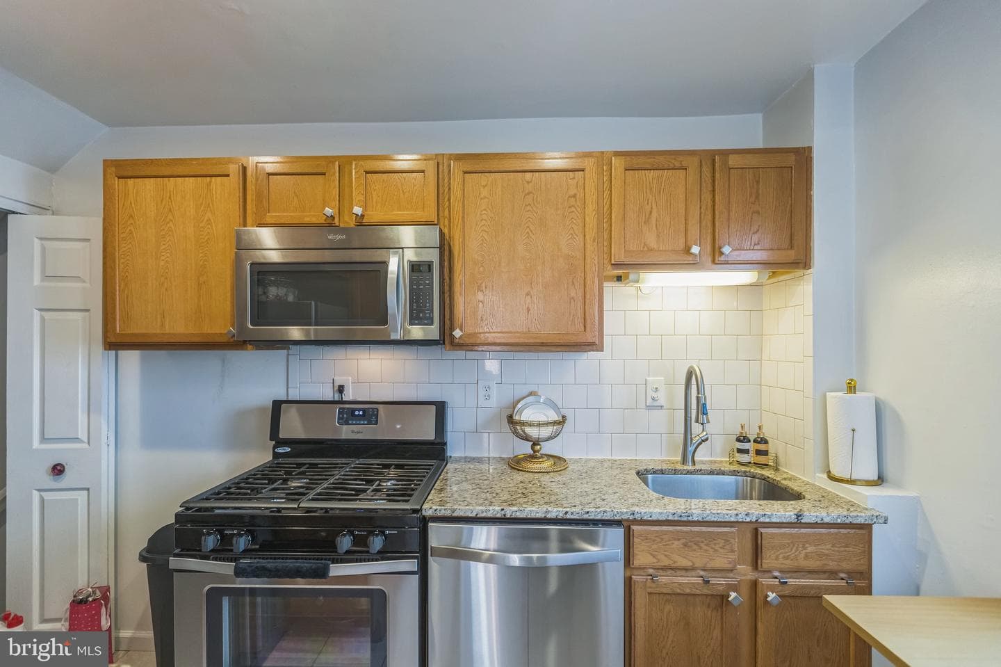 707 Hilltop Terrace SE photo 11