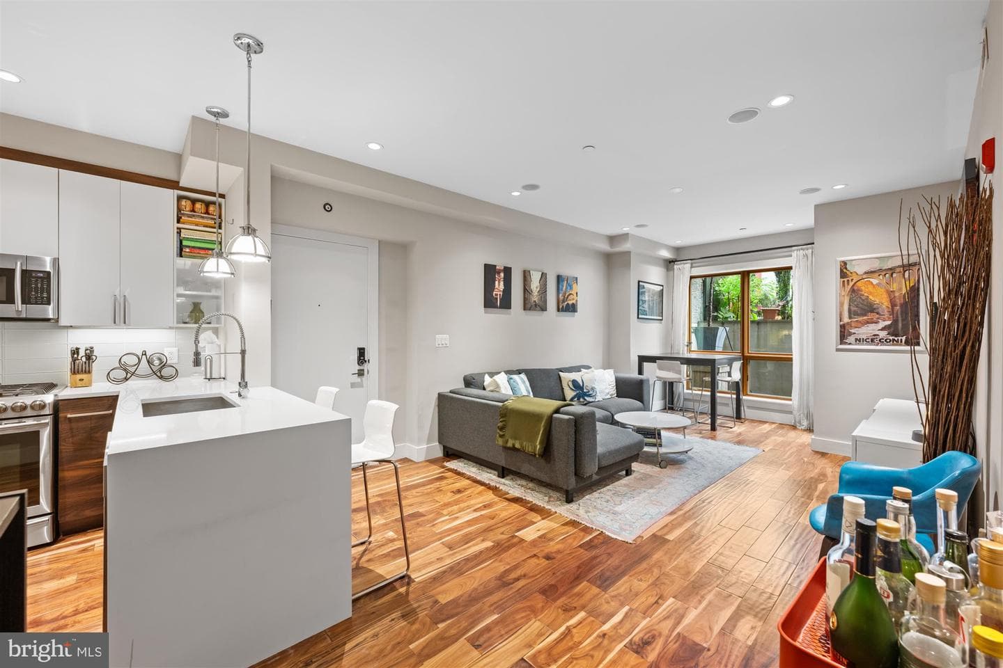 1337 K Street SE #101 photo 5