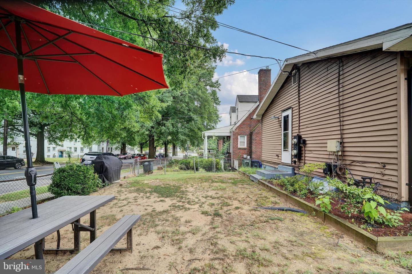 728 49th Street NE photo 30