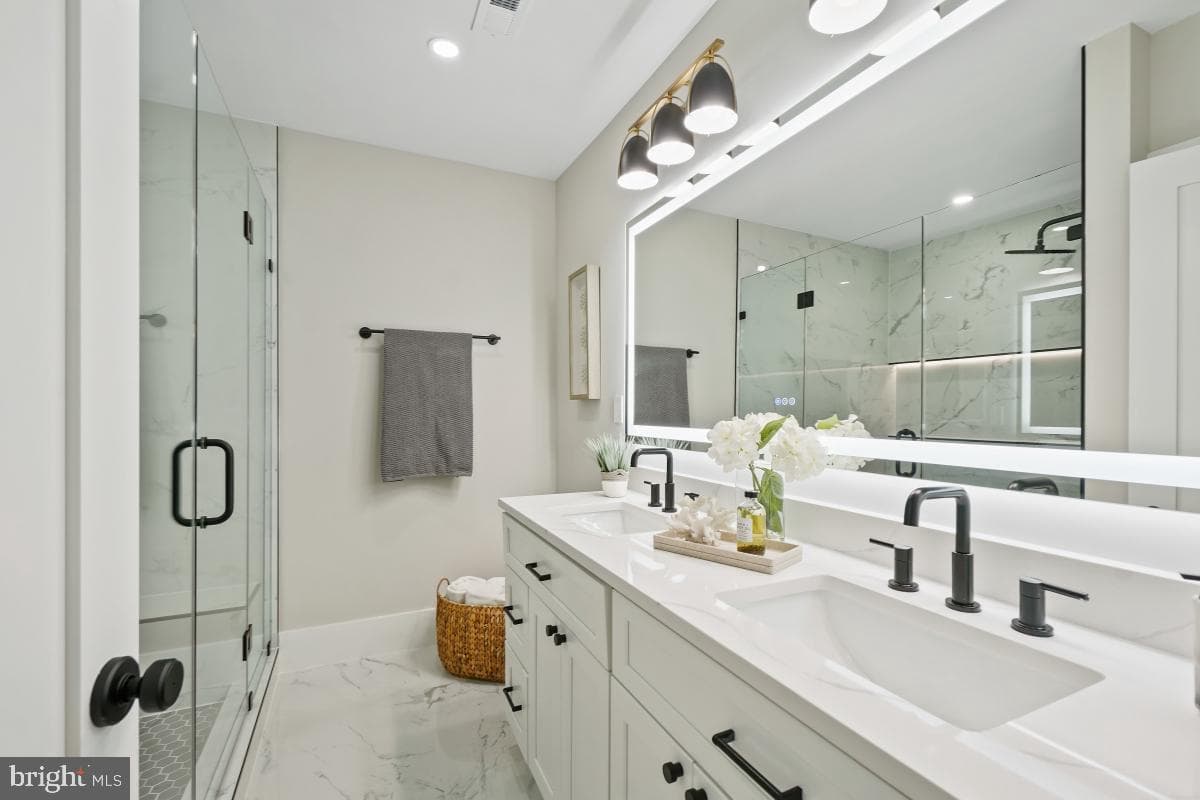 1341 Quincy Street NW photo 26