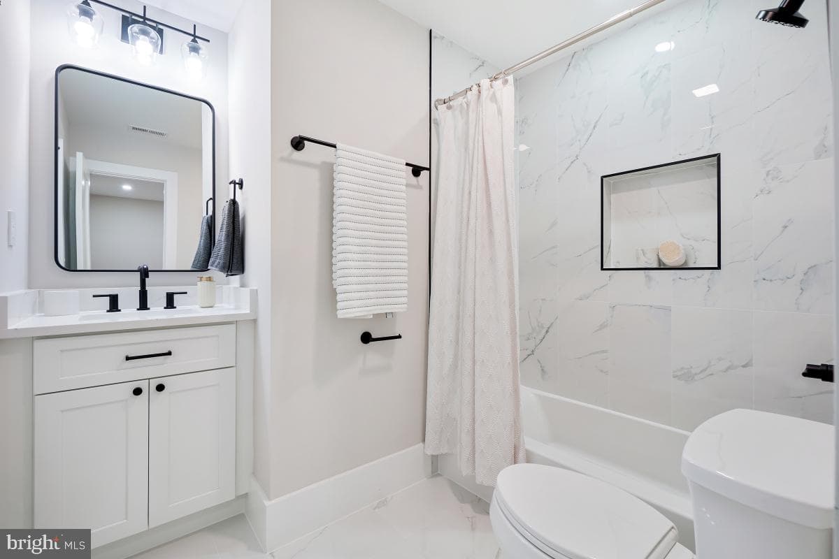 1341 Quincy Street NW photo 36