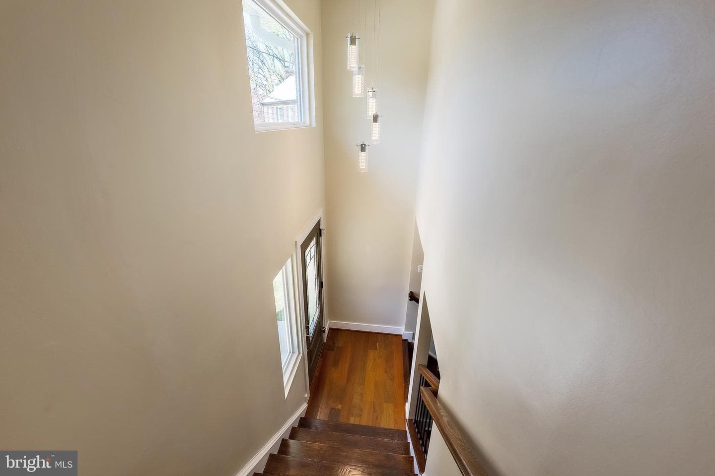 3651 Highwood Drive SE photo 14