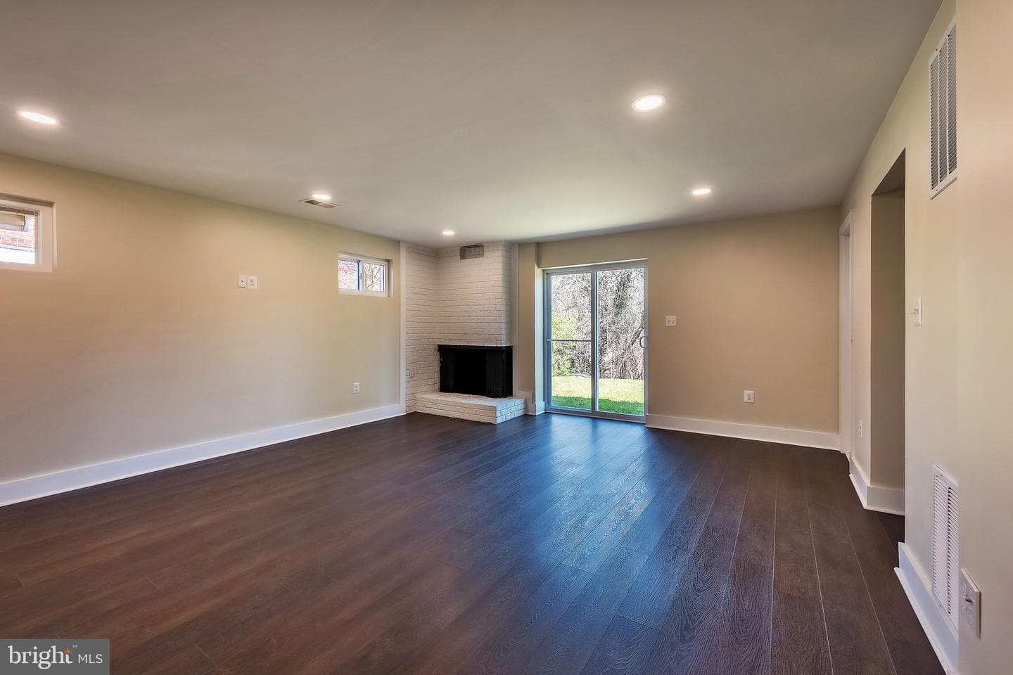 3651 Highwood Drive SE photo 47