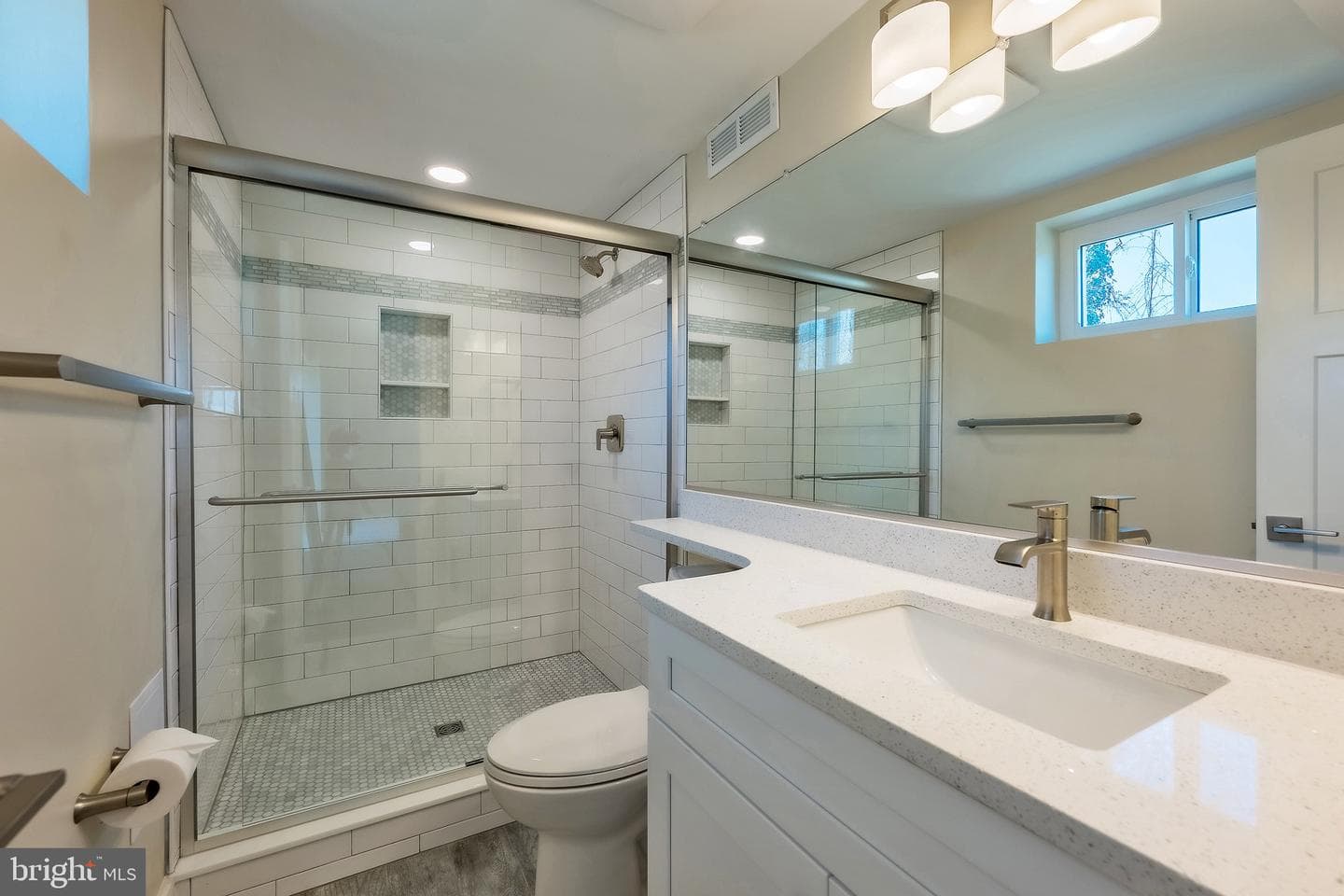 3651 Highwood Drive SE photo 51