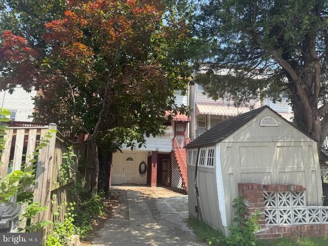 118 Longfellow Street NW photo 31