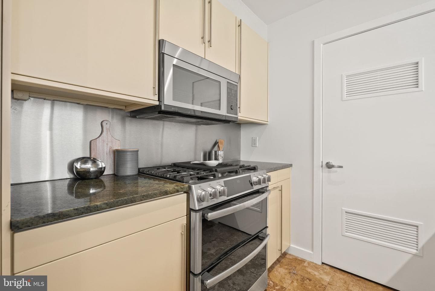 1300 13th Street NW #408 photo 24