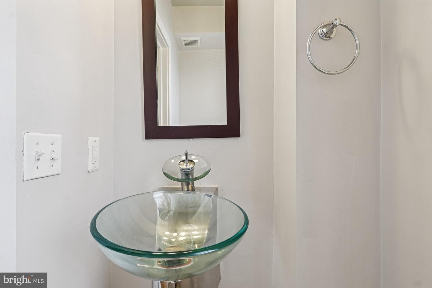 1409 G Street NE #2 photo 13