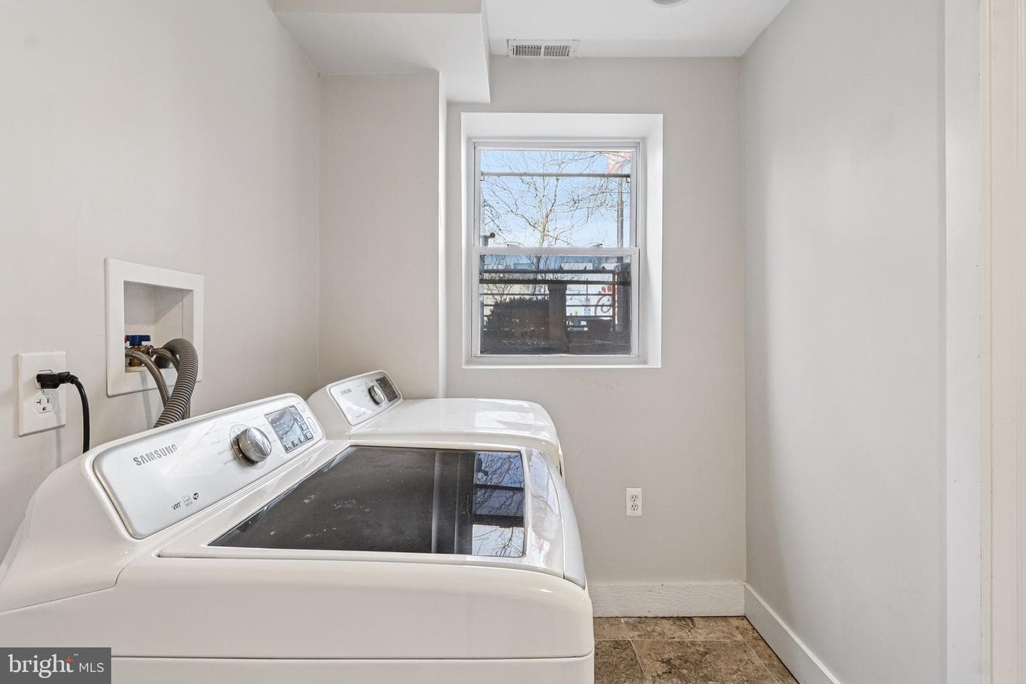 1409 G Street NE #2 photo 35