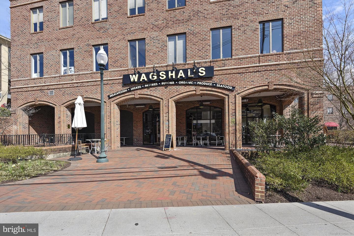 4201 Cathedral Avenue NW #507w photo 34