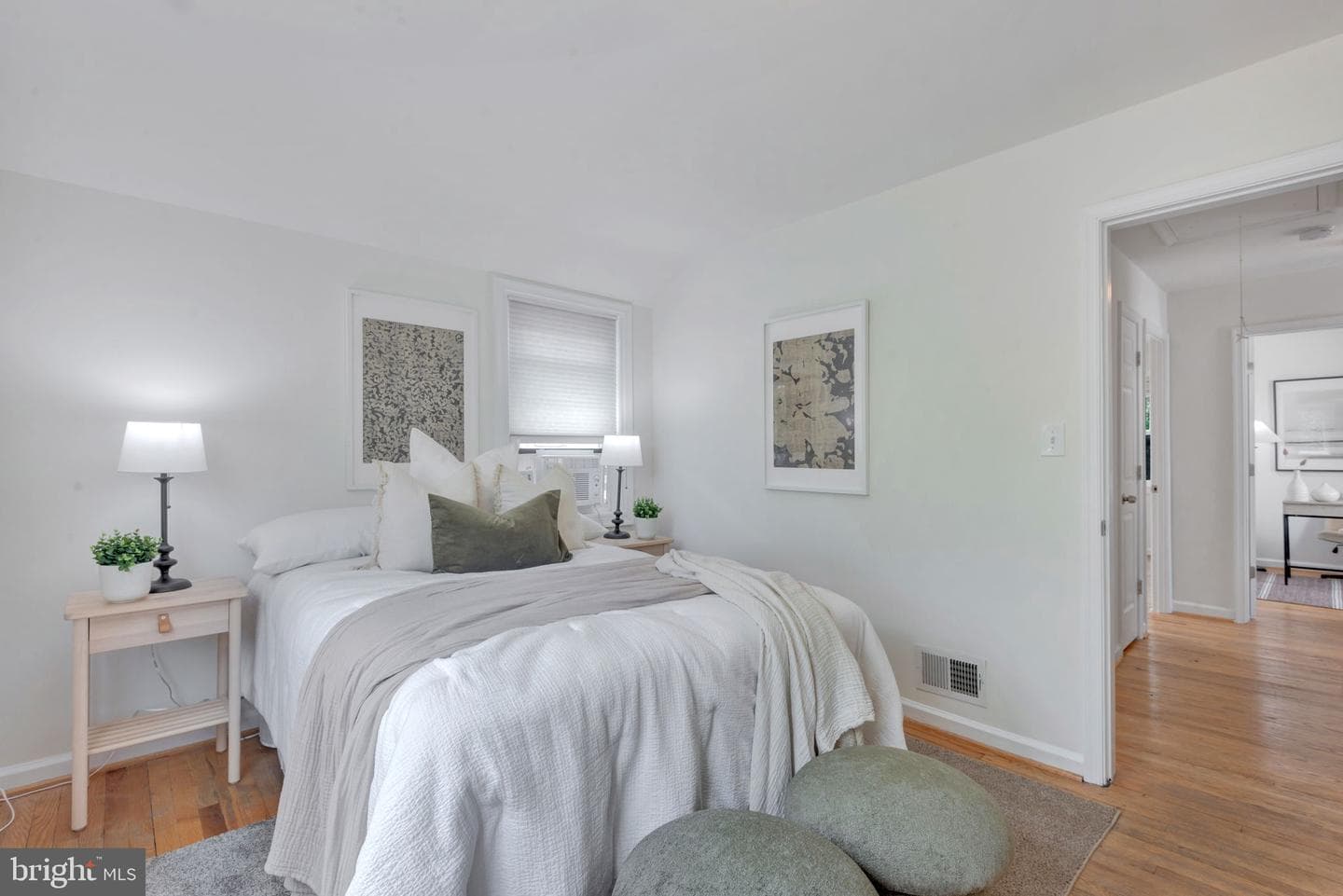 2842 30th Street NE photo 6