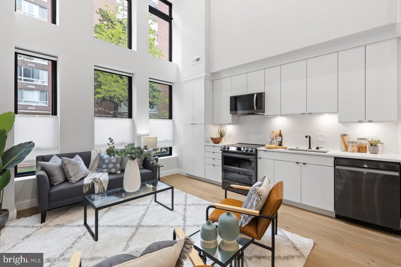 1208 M Street NW #11 photo 14