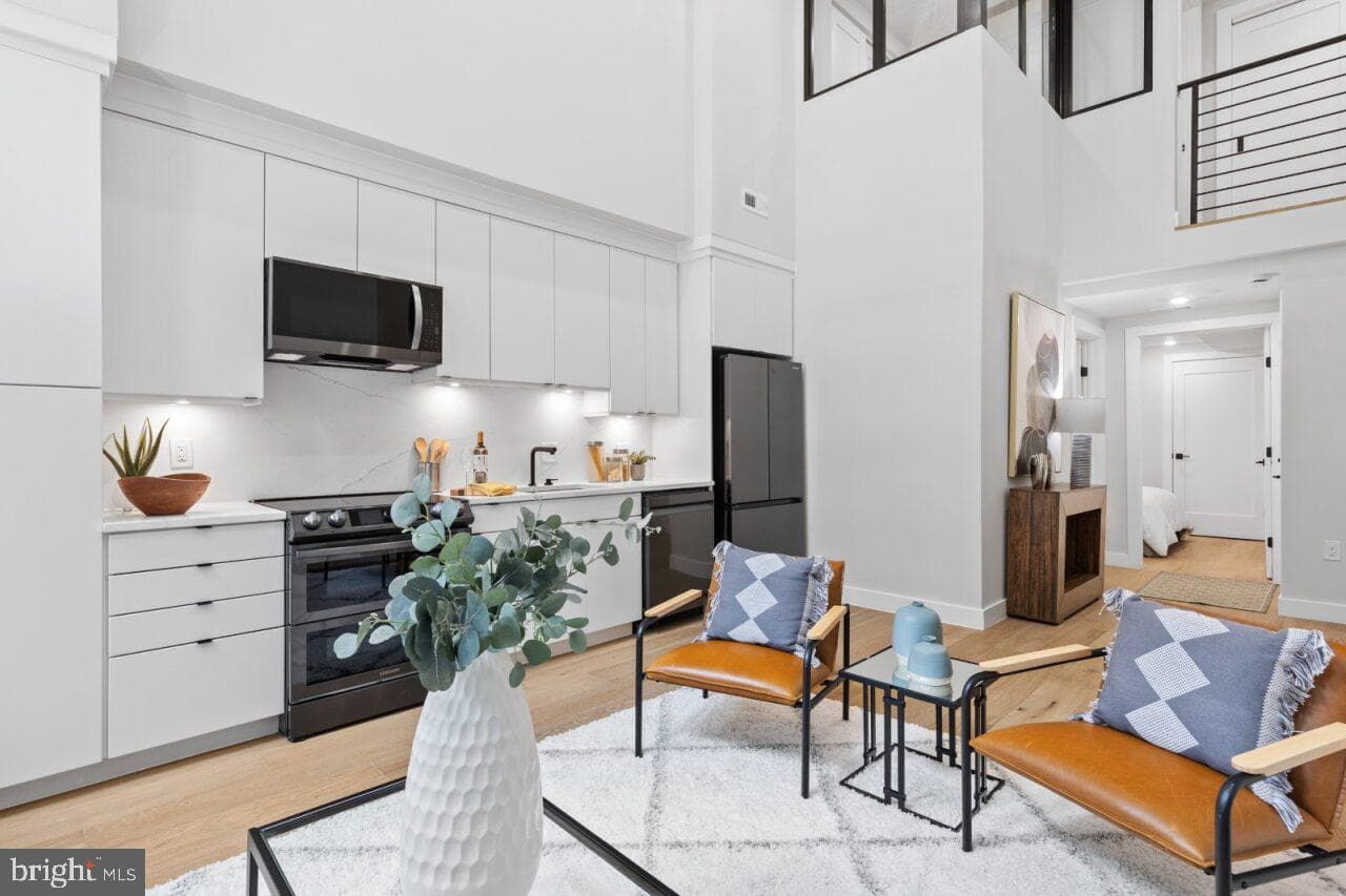 1208 M Street NW #11 photo 6