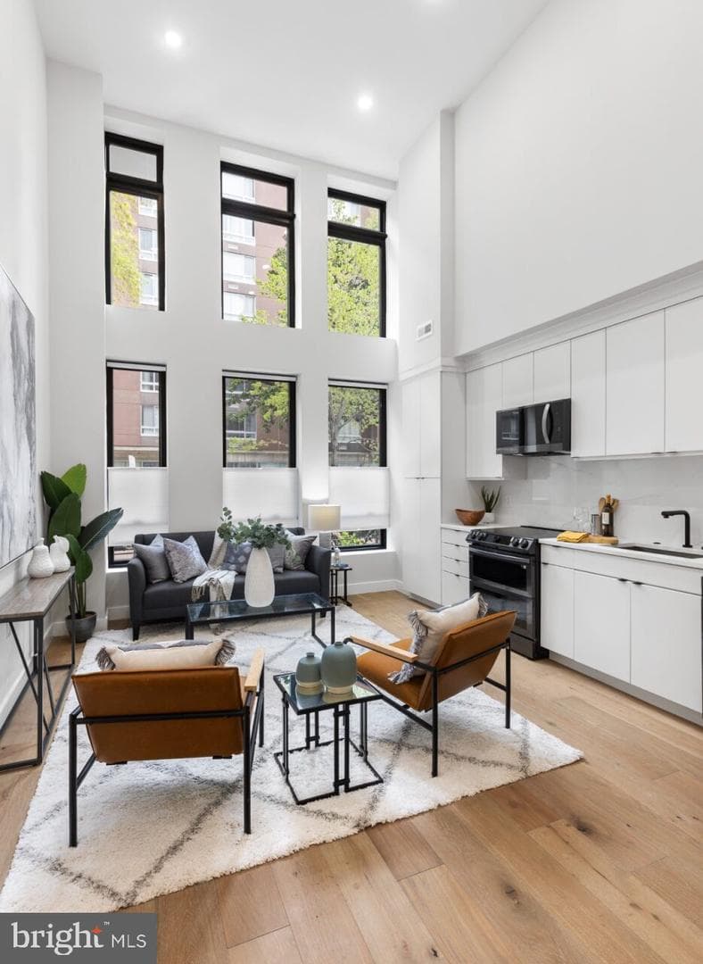 1208 M Street NW #11 photo 8