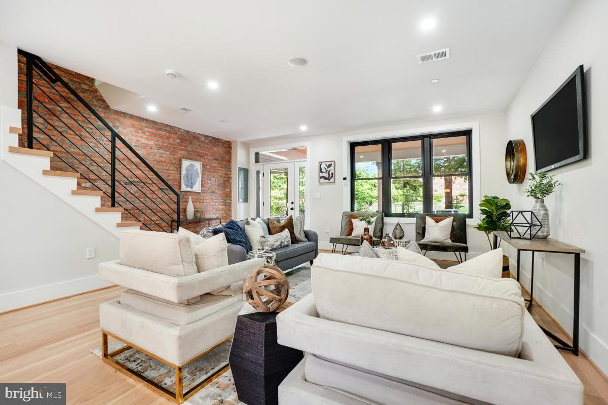 4214 14th Street NW photo 11