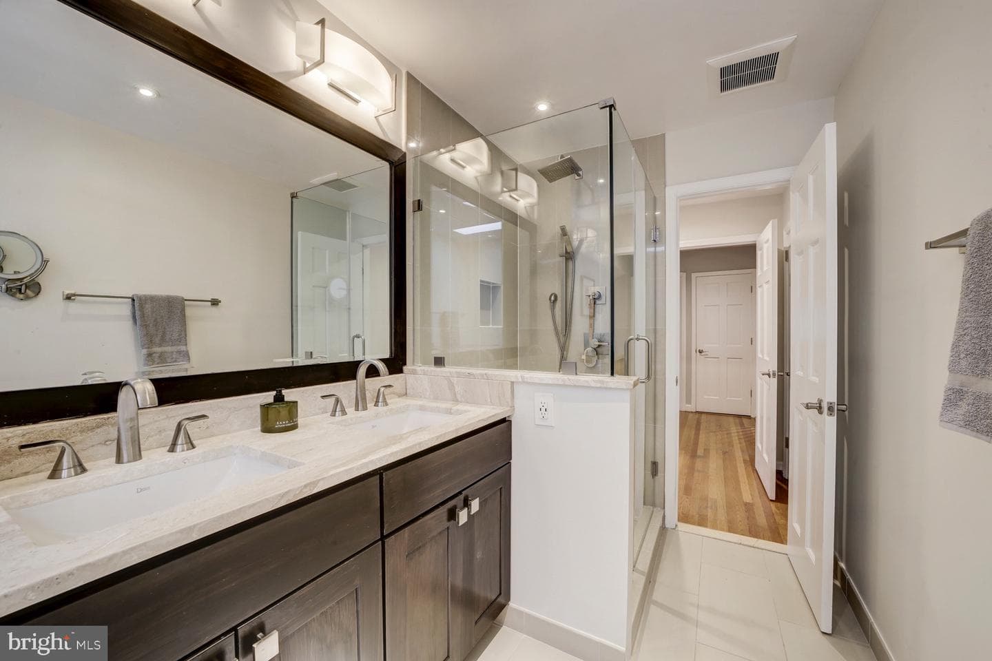 4516 45th Street NW photo 26