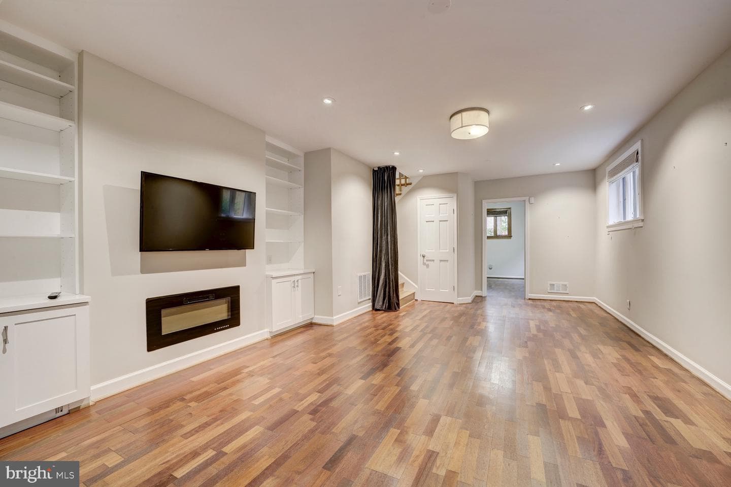 4516 45th Street NW photo 32
