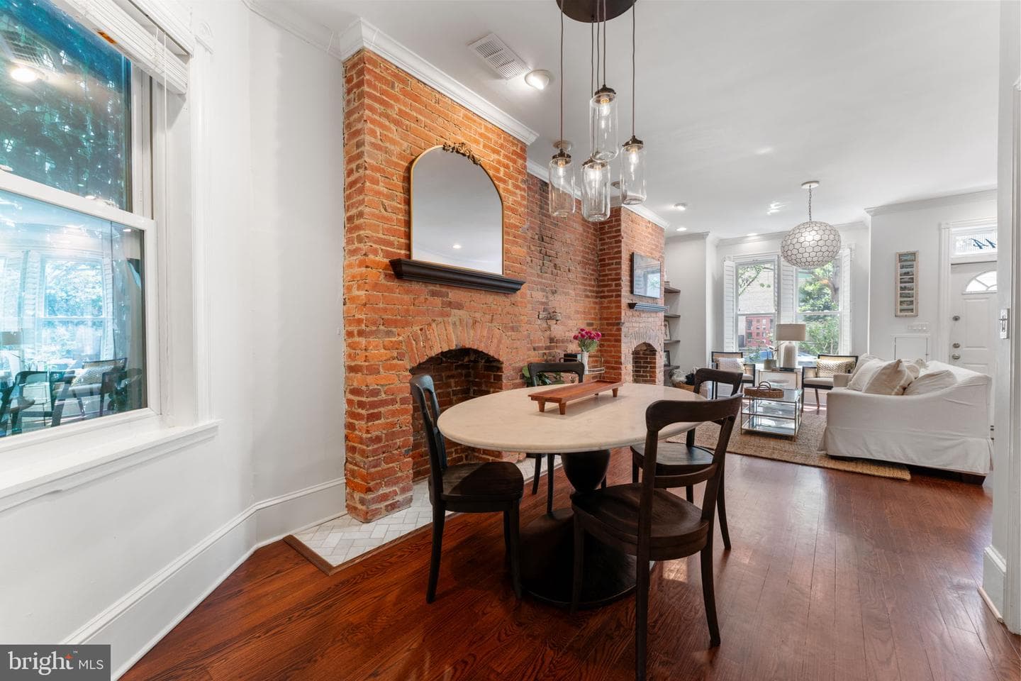 1314 C Street SE photo 6