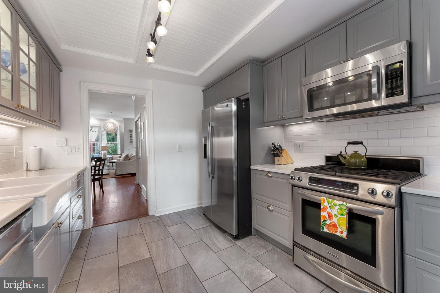 1314 C Street SE photo 8
