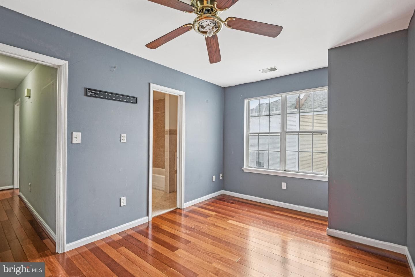 1844 Bryant Street NE photo 19