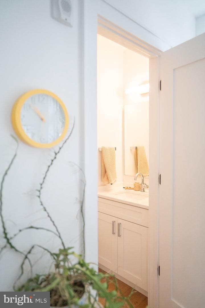 1201 Kearny Street NE #101 photo 13